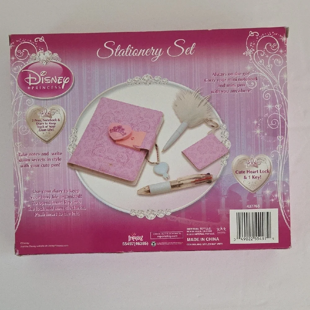Disney Princess Pink Stationery Set with Lock and Key - Picture 4 of 6